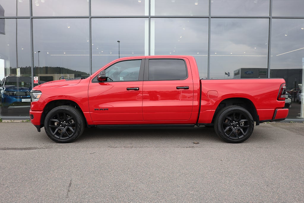 RAM 1500 Laramie Crew Cab 5.7 V8 HEMI 4x4 NIGHT LÅGSKATT