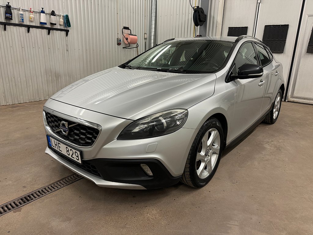 Volvo V40 Cross Country D3 Aut Summum 5-cyl 