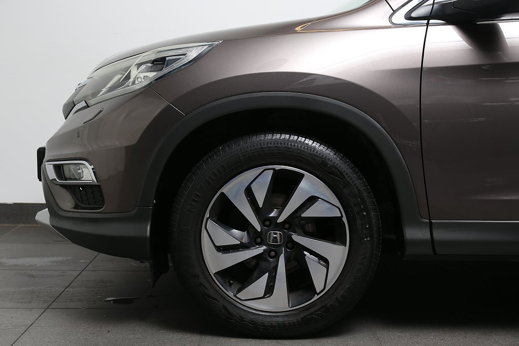 Honda CR-V 2,0 i-VTEC 155hk Executive Aut Skinn Panorama Drag 2015