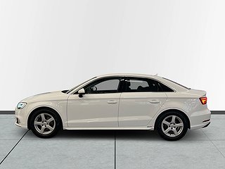 Audi A3 Sedan 1.6 TDI S Tronic/SoV-hjul/Psens/Adaptivfart