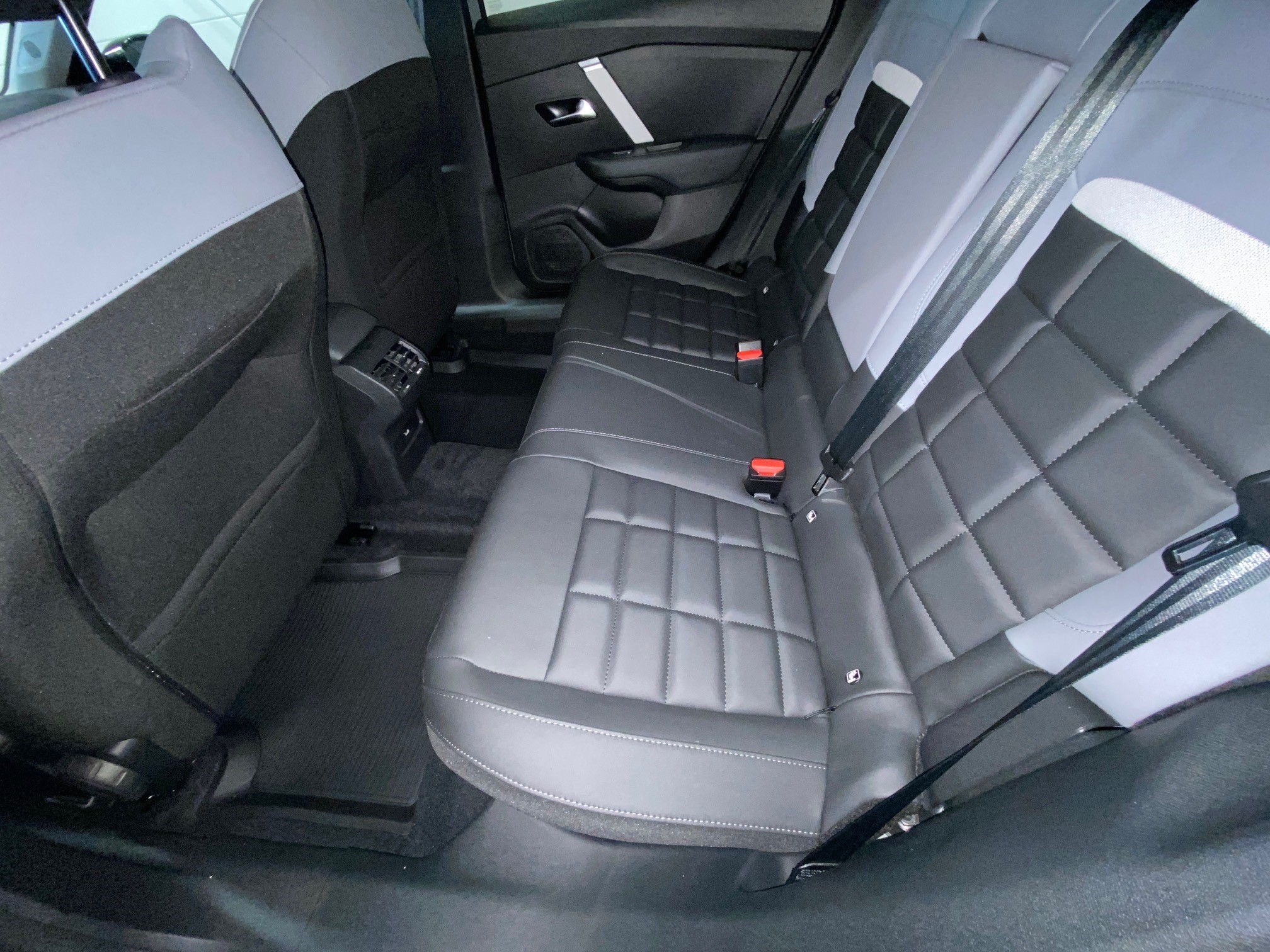 Citroen C4 2026, bild 6/47