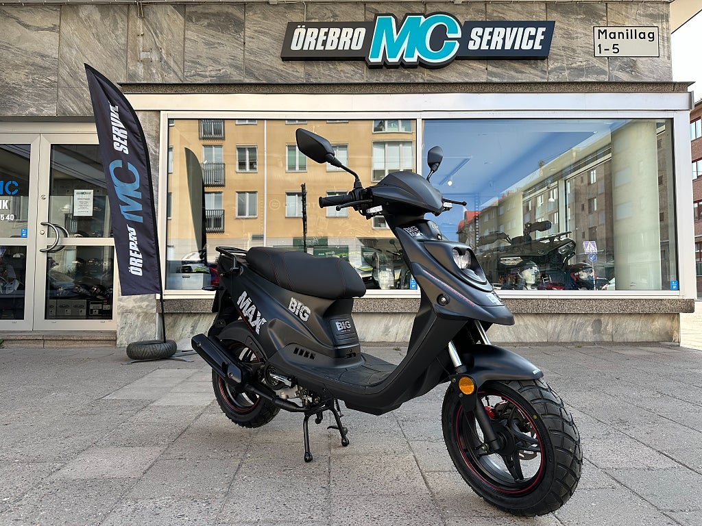 Motocr Big Max SP EFI | Mattsvart |  45km/h Klass 1