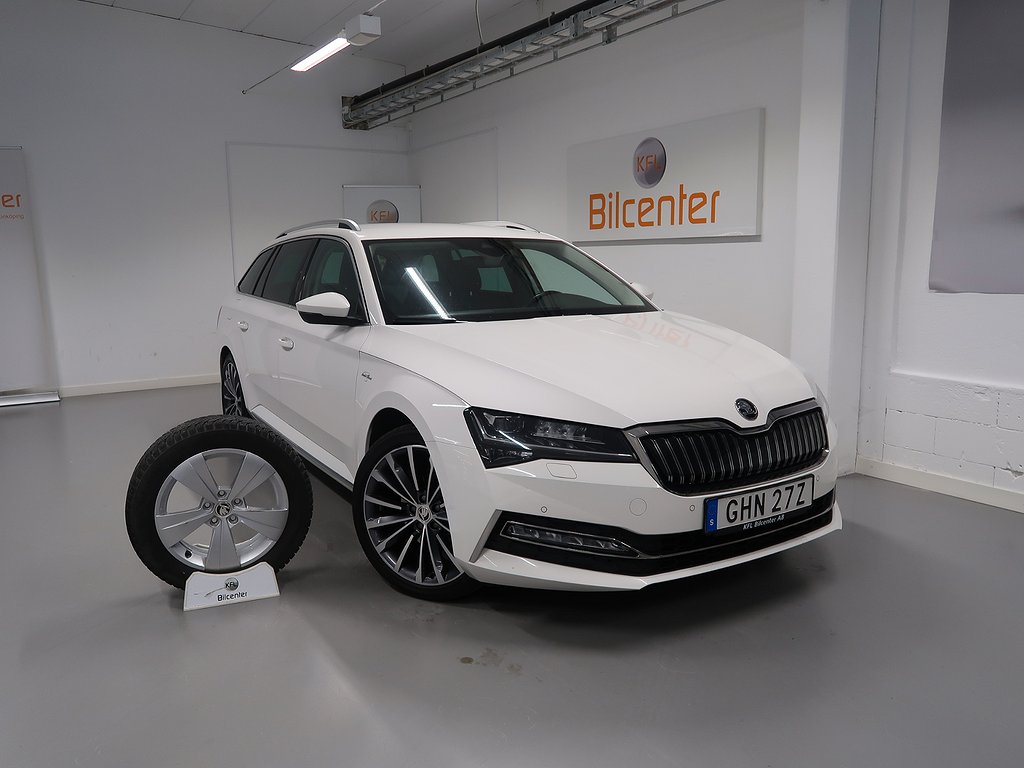 Škoda Superb iV Stasjonsvogn 1.4 Plug-in Hybrid DSG sekvensiell, 6-trinn, 218hk, 2021