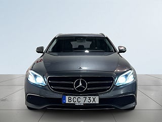 Mercedes-Benz E 220 T d Avantgarde 360° Widescreen Dvärm Drag GPS SoV – bild 2