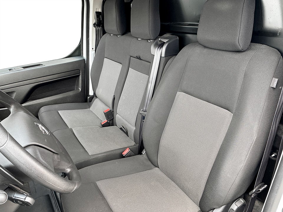 Bild på Opel Vivaro Business 2.0 BHDi 145hk Aut L3 DRAG B-KAMERA WEBASTO