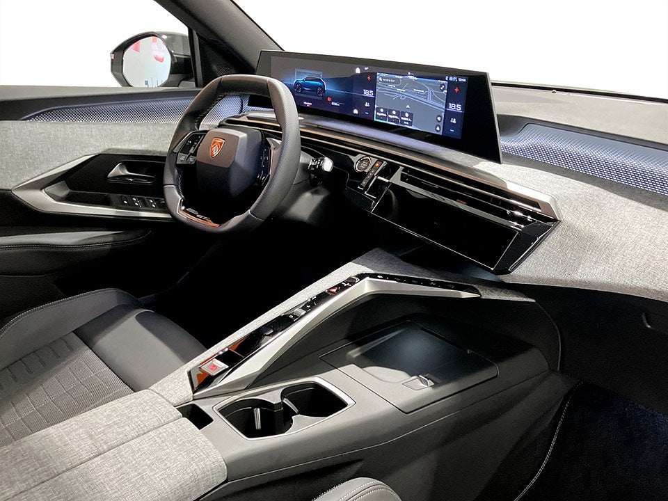 Bild på Peugeot 5008 GT Hybrid 145hk Aut - 7-SITS,B-KAMERA,NAV