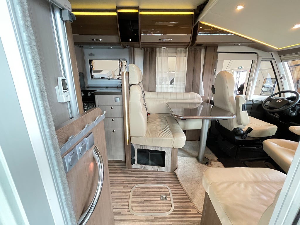 Adria Super Sonic 701 SL /ALDE/AC bodel/Solcell/Ugn/Taksäng/Automat 15 - Adria