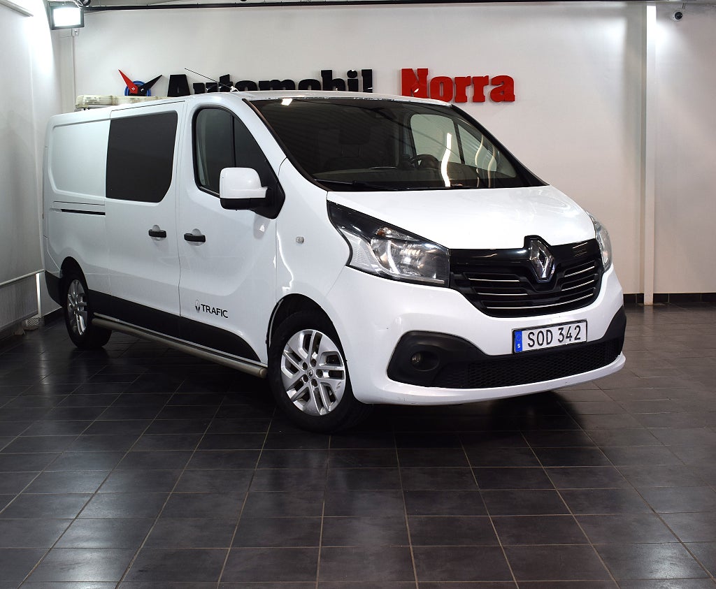 Renault trafic Skåpbil 2.9t 1.6 dCi 5-Sits Drag/PDC/Navi/Webasto/Moms