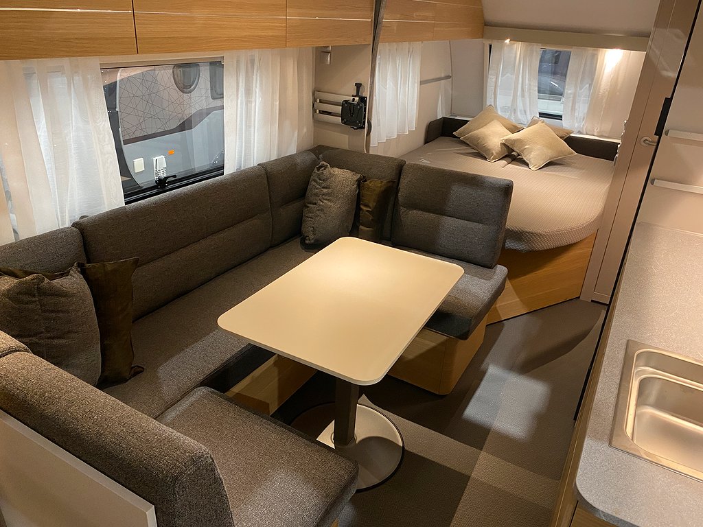 Adria Adora 613 PK / Barnkammar / Pluspaket / 2995kr / mån - Adria