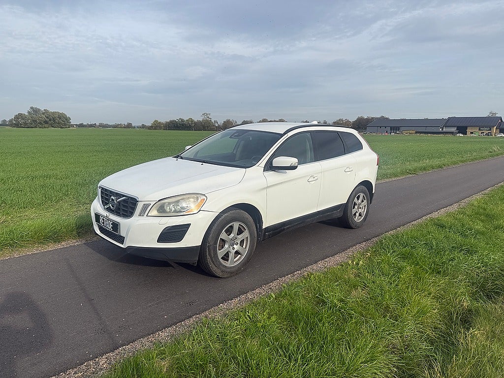 Volvo XC60 DRIVe Momentum Euro 5