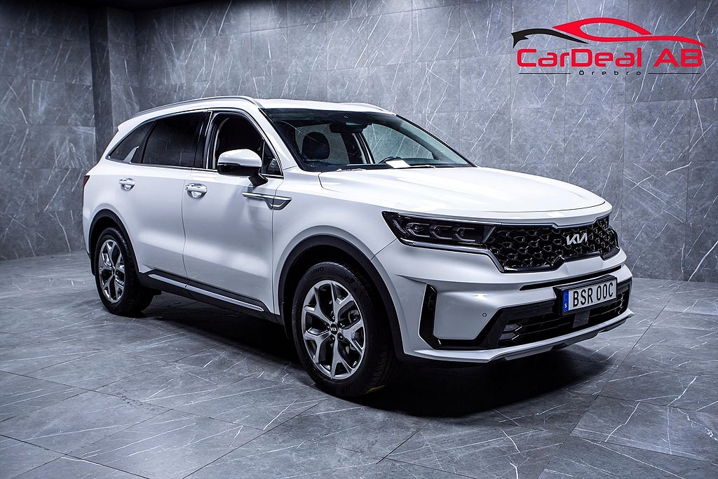 Kia Sorento Hybrid 230hk 7-Sits Kamera CarPlay Läder Navi *SE SPEC*