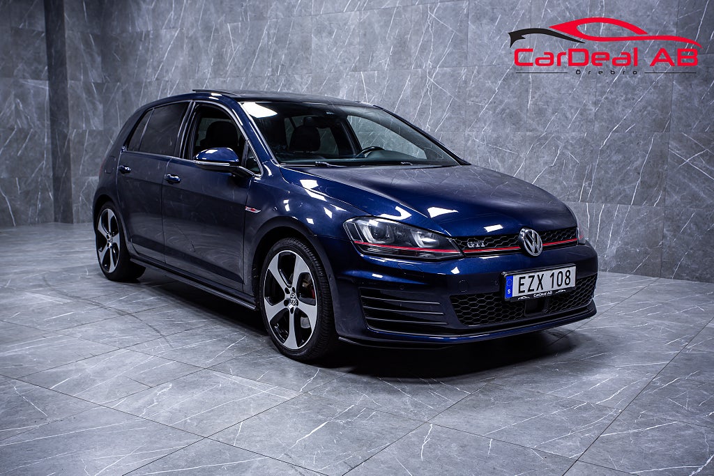 Volkswagen Golf GTI 2.0TSI Taklucka Skinn CarPlay B-Kam Navi