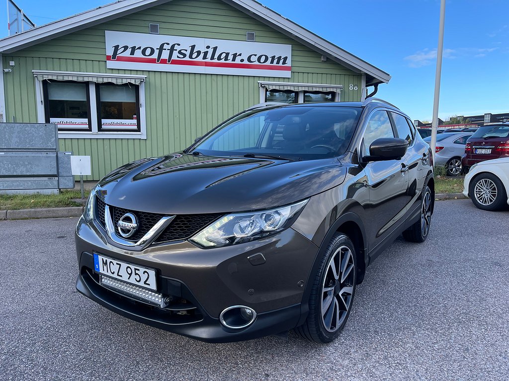 Nissan Qashqai 1.2 DIG-T XTRONIC-CVT Euro 6-PANORAMA 