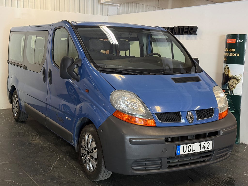 Renault Trafic Kombi 2.9t 2.0 CDTI | 9-Sits | Nybesiktigad | Dragkrok
