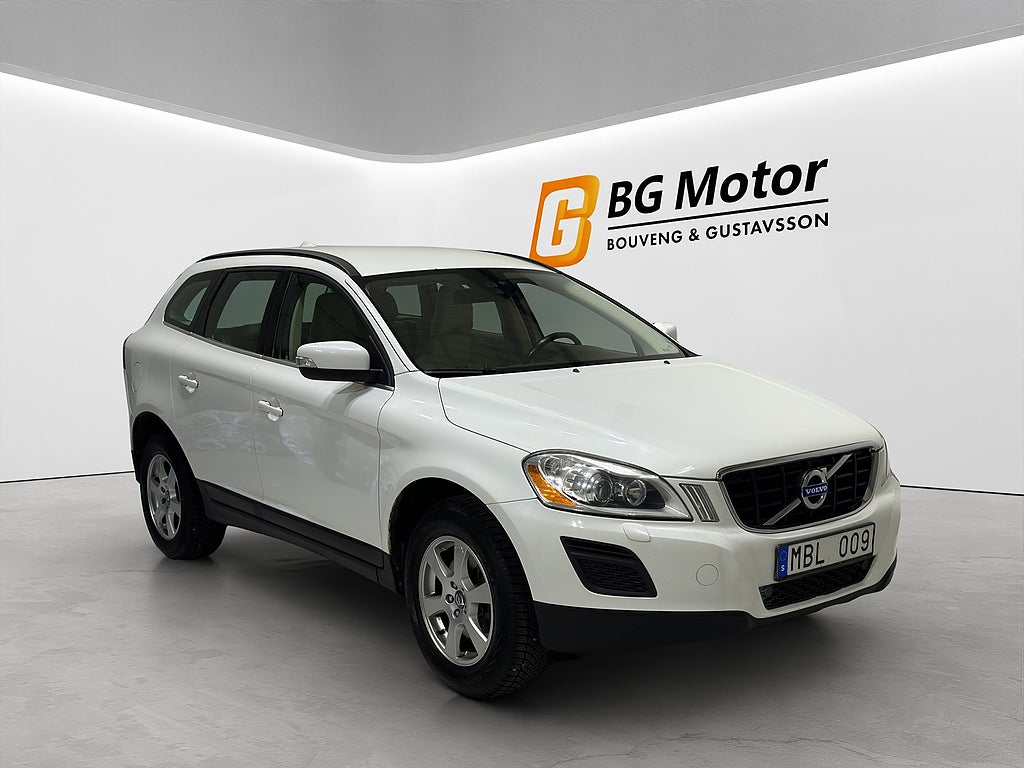 Volvo XC60 D3 163hk Aut Momentum Värmare/PDC