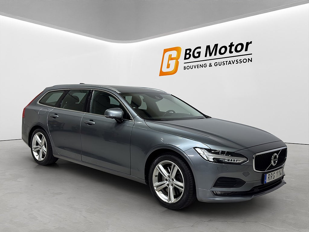 Volvo V90 D5 AWD 235HK Aut Business Adv Pano/Drag/360/Värmare/HuD