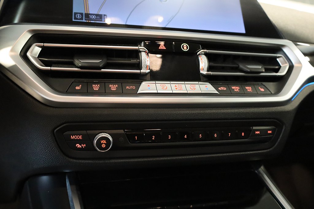 BMW 330e Plug in 292hk Sport line Aut Sedan Leasbar Navi 2020