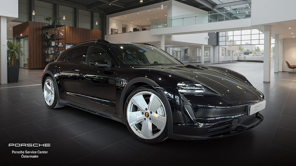 Porsche Taycan Turbo Cross Turismo
