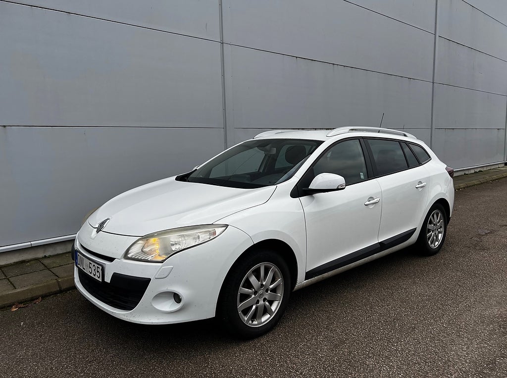 Renault Mégane Grandtour 1.6 110hk /Drag/Navi/V-hjul
