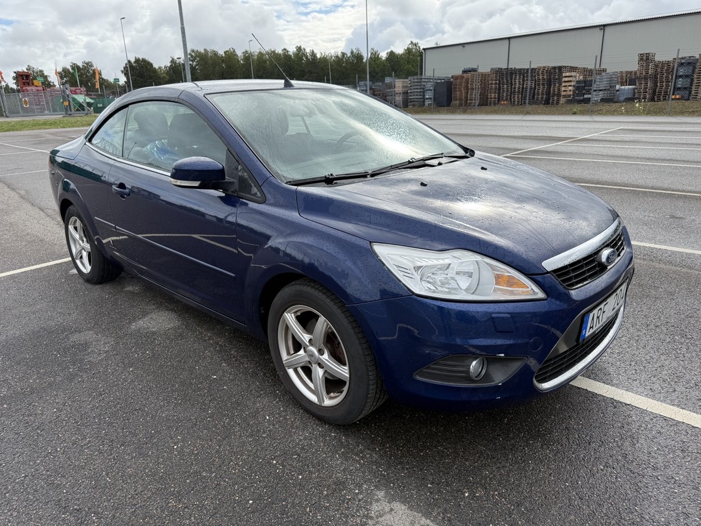 Ford Focus CC 1.6 Trend Euro 5 Cabbe 2010, bild 2/10