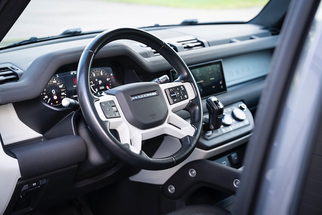 Land Rover Defender 2020 - miniatyr 12