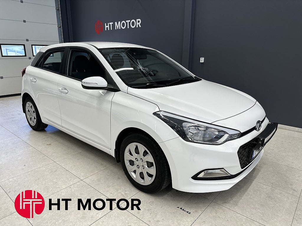 Hyundai i20 Comfort 1.2 Manuell, 84hk/Ratt Värme/LED RAMP