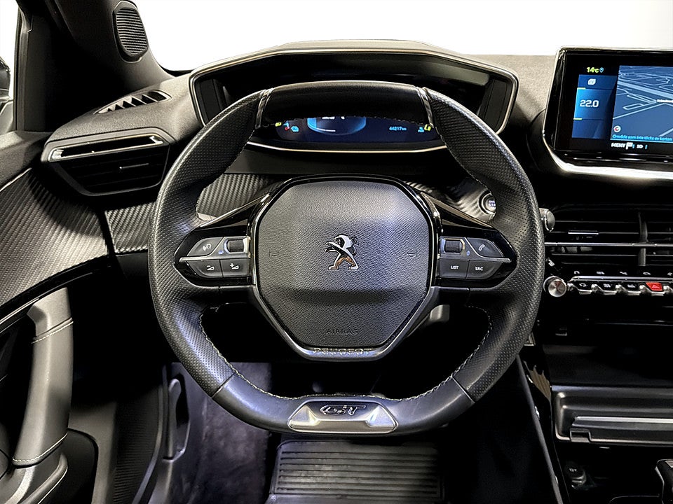 Bild på Peugeot E-2008 GT 50kWh 136hk Aut CARPLAY NAVI