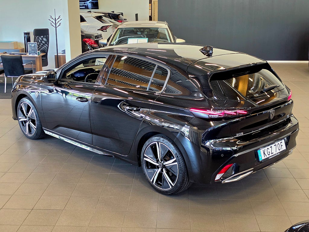 Peugeot 308 1.2 PureTech 130 aut / GT / Backkamera / GPS /
