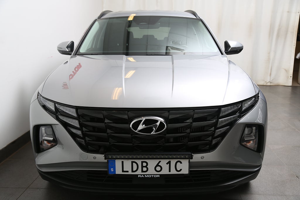 Hyundai Tucson 1,6 T-GDI 180hk Essential 4WD Aut Motorv Nybilsgaranti 2021