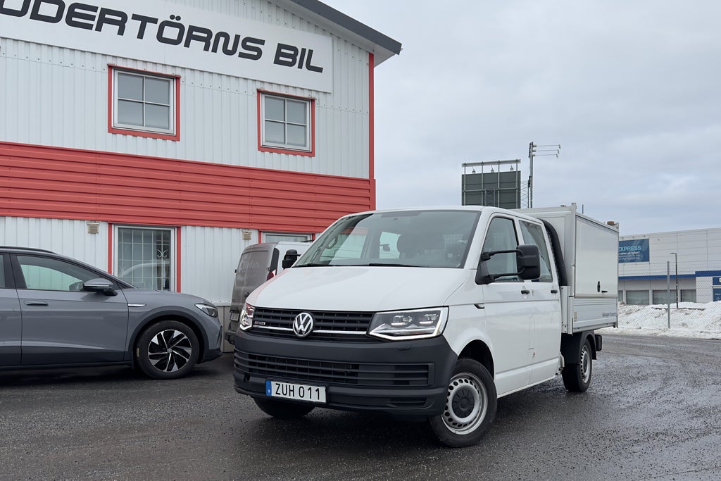 Volkswagen Transporter Chassi Dubbelhytt T32 2.0 TDI 4M MOMSBIL