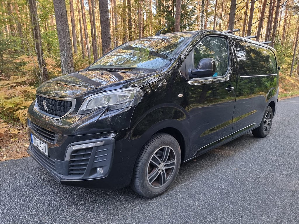 Peugeot Expert Panel Van 1.2t 2.0 BlueHDi 120 4x4 Euro 6 Ny besiktigad
