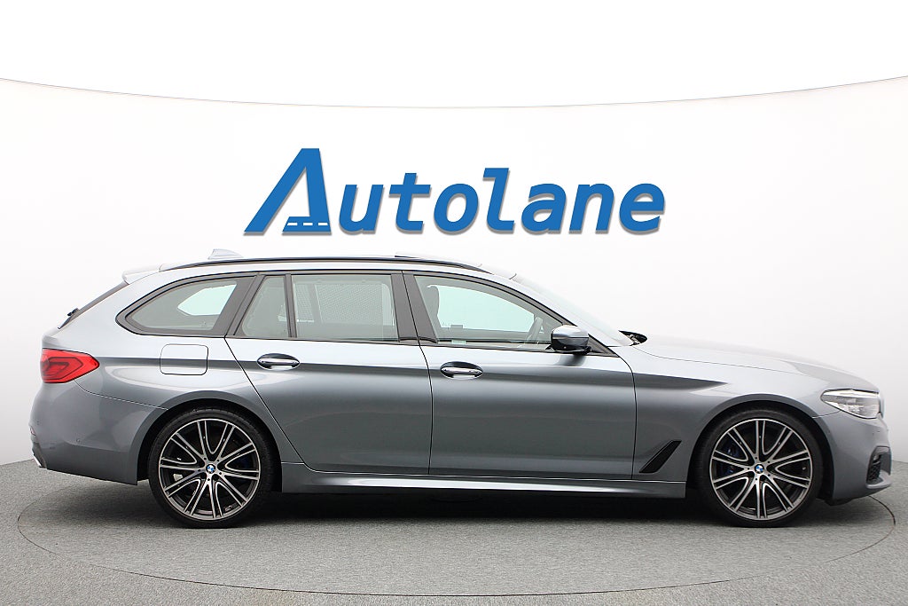 BMW 540D xDrive Touring M Sport Pano,H/K,HUD,Drag,360°,Värmare
