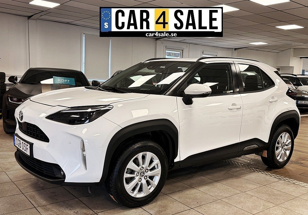 Toyota Yaris Cross Hybrid e-CVT Active Euro 6 | V hjul | Kamera | Carplay