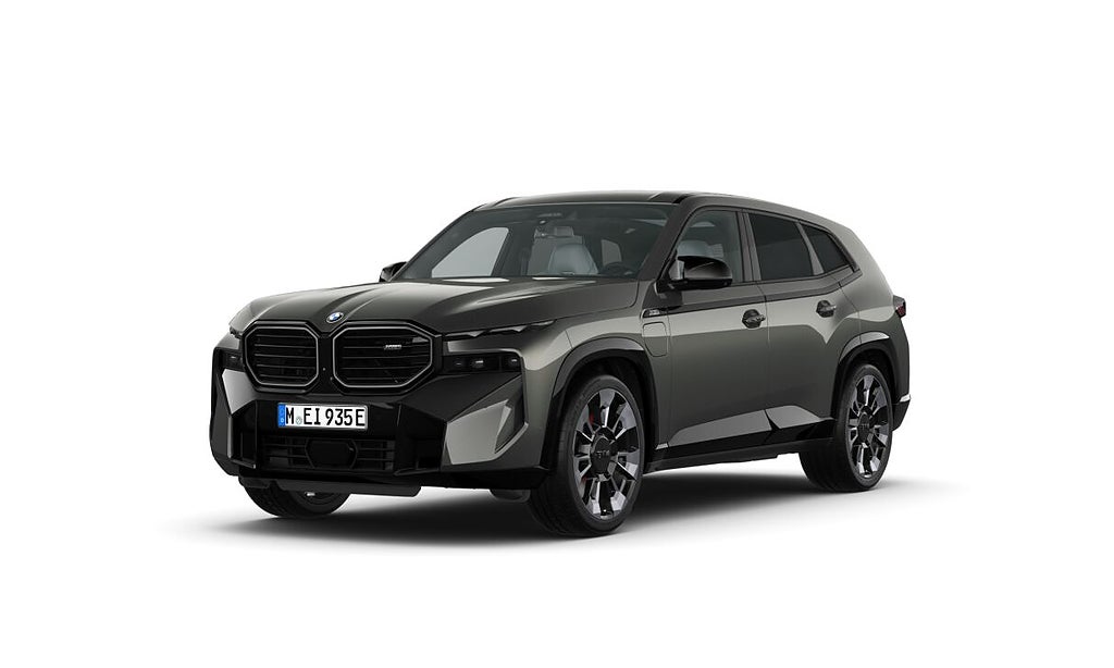 BMW XM 50e/Bowers & Wilkins/ M Sport bromsar/ Drag/ Comfort 