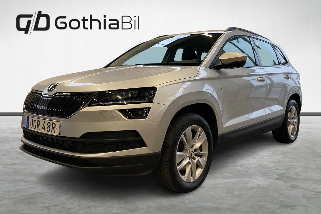 Skoda Karoq 2.0 TDI 4x4 Style Aut Drag kamera Värmare Carplay