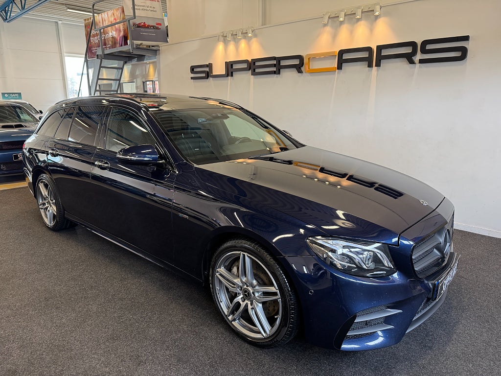 Mercedes-Benz E 300 de T PLUG-IN 9G-Tronic AMG Sport 