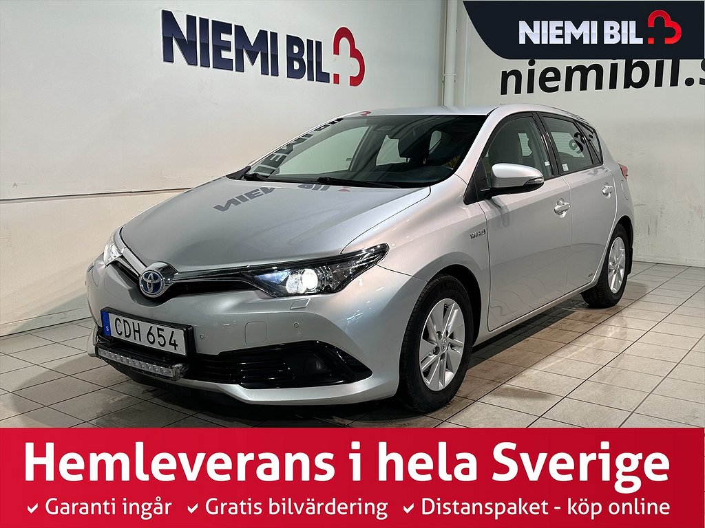 Toyota Auris Hybrid e-CVT Life Kamkedja Mvärm Psens S/V-hjul