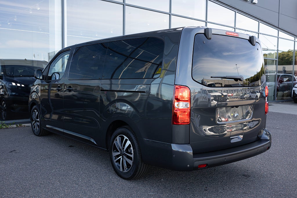 Peugeot Traveller 2.2 BlueHDi 180hk Allure 8-Sits Panorama 5 års garanti