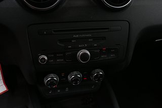 Halvkombi Audi A1 19 av 21