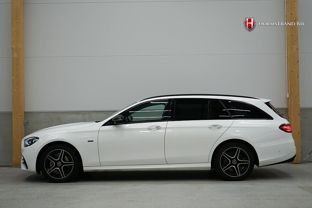 Mercedes-Benz E 300 T de AMG Line Drag Värmare Night 360 Widescreen