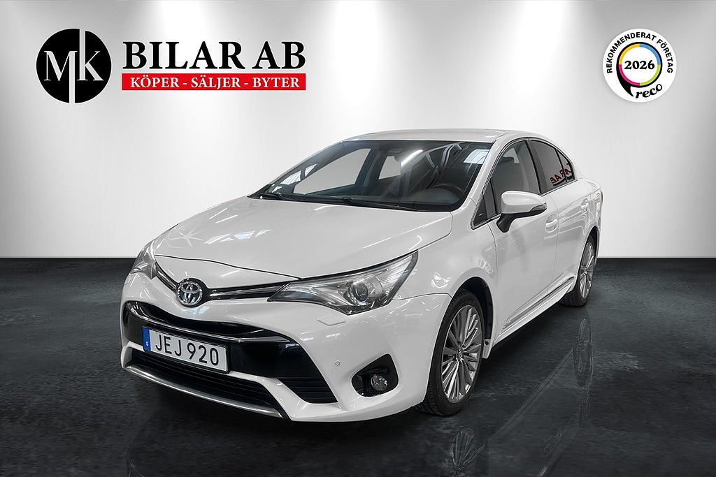 Toyota Avensis 1.8 Executive Automat /Låga mil / Räntakampanj 3.45%