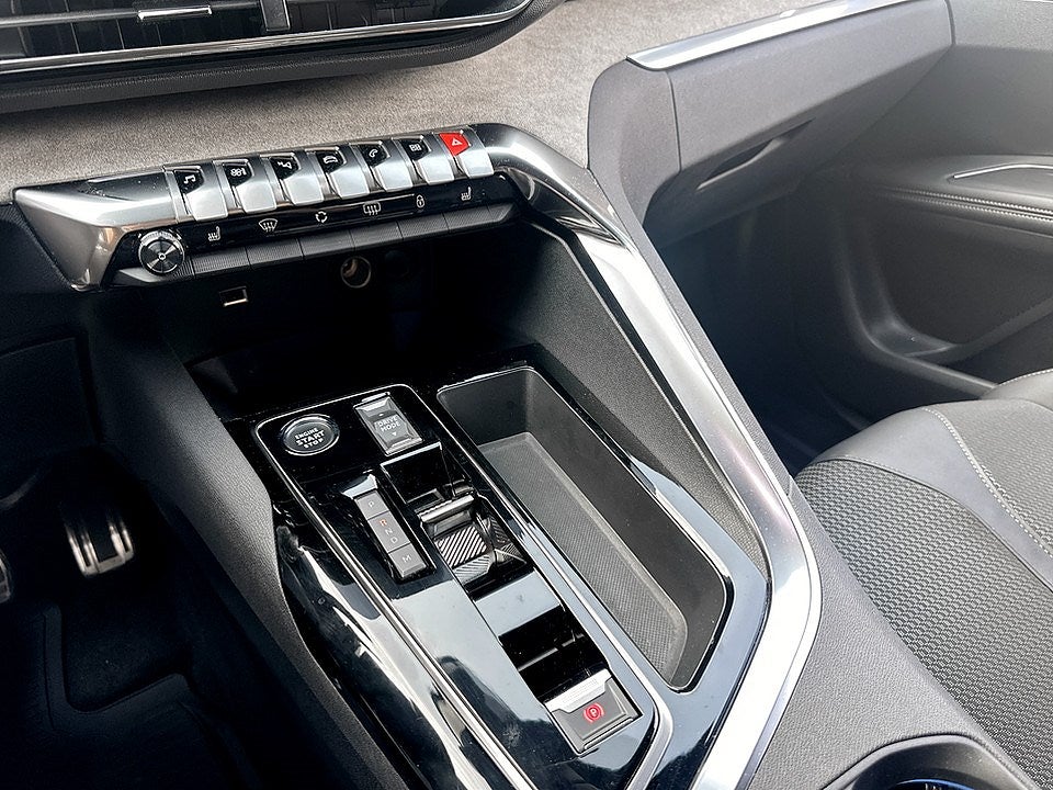 Bild på Peugeot 3008 GT 1.2 PT 130hk Aut - B-KAMERA, BACKSENSORER