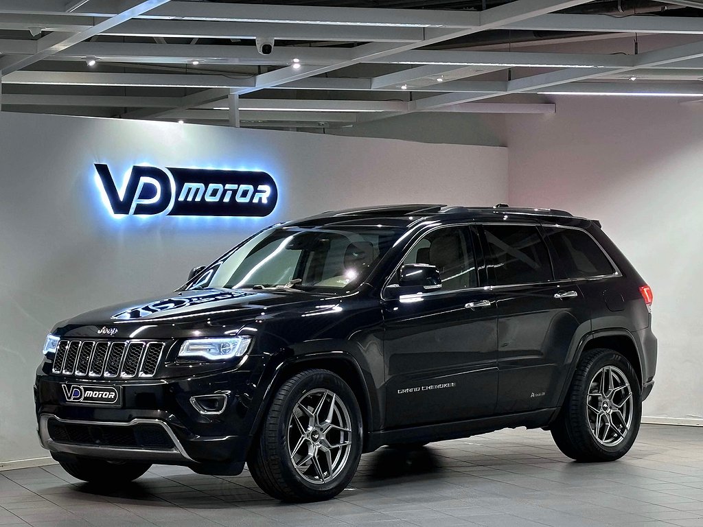 Jeep Grand Cherokee 3.0 CRD 4WD Aut Overland Pano Luft Drag 