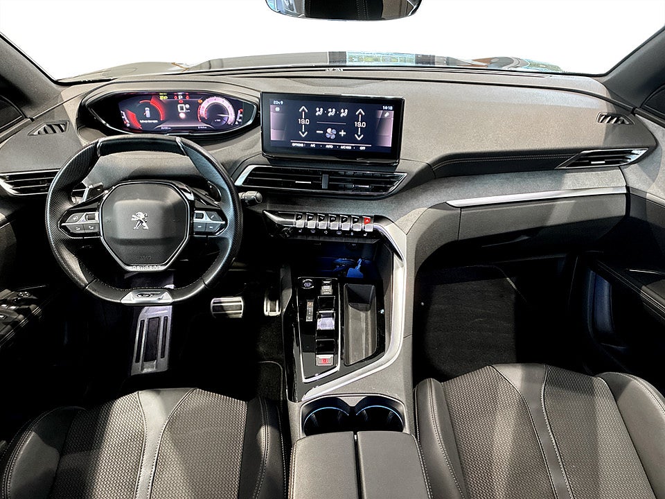 Bild på Peugeot 5008 GT 1.2 PT 131hk Aut B-KAMERA NAVI