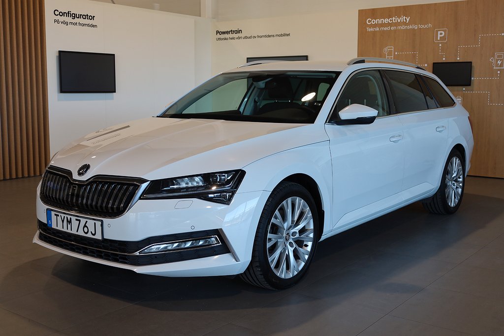 Skoda Superb iV Kombi 1,4 Plug-in Hybrid Style Navi Drag 2022