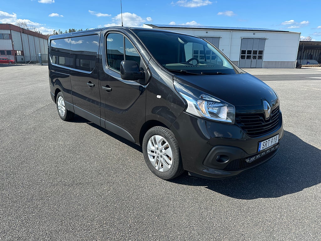 Renault trafic Skåpbil 2.7t