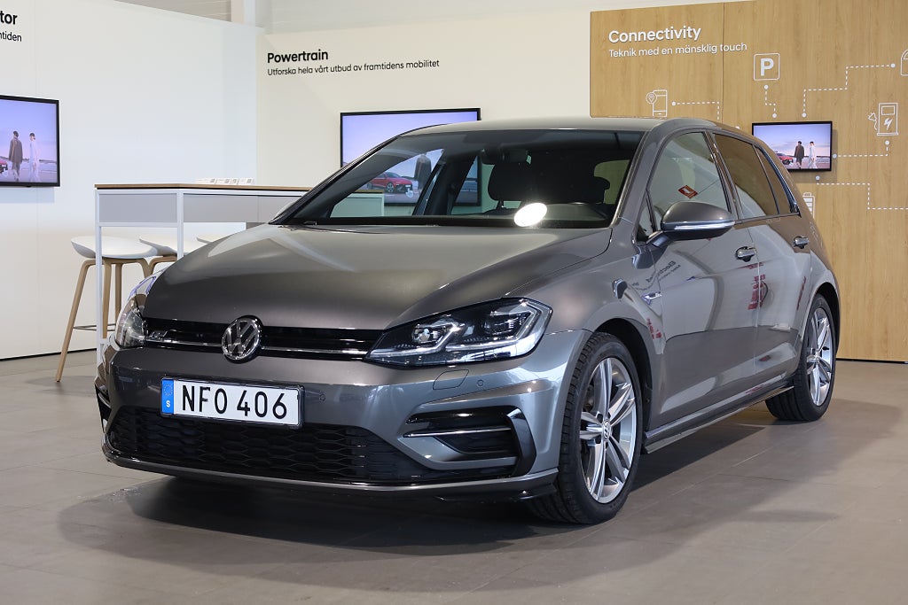 Volkswagen Golf 5-dörrar 1.5 TSI 150HK R-Line M-Värme Kamera Plus-Pkt 2019