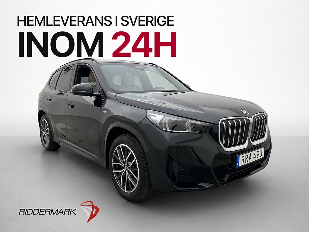 BMW iX1 xDrive30 M Sport Läder Kamera Navi Ambient Drag