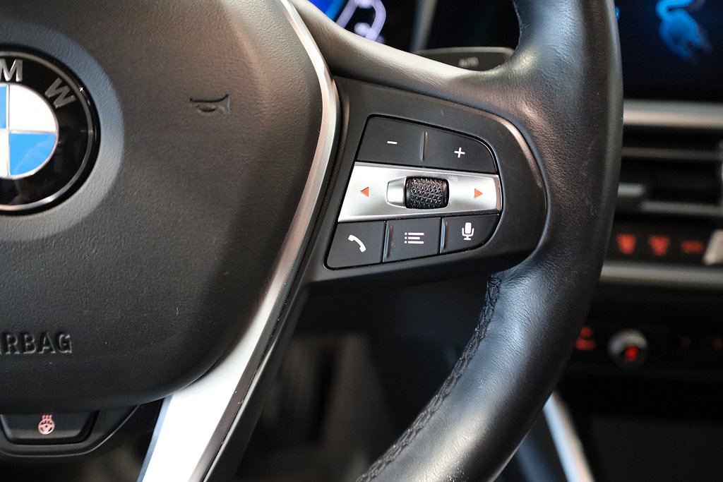 BMW 330e Plug in 292hk Sport line Aut Sedan Leasbar Navi 2020