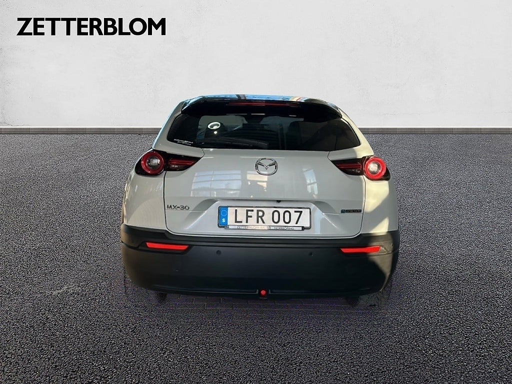 SUV Mazda MX-30 4 av 22
